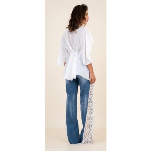 Pantalon jeans encaje lateral 