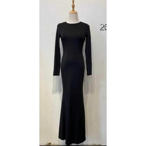 Vestido básico espalda abierta