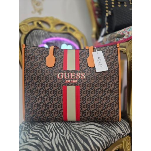 BOLSO GUESS SHOPPER SILVANA LOGO [3]