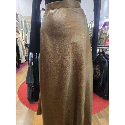 FALDA EFECTO PIEL [2]