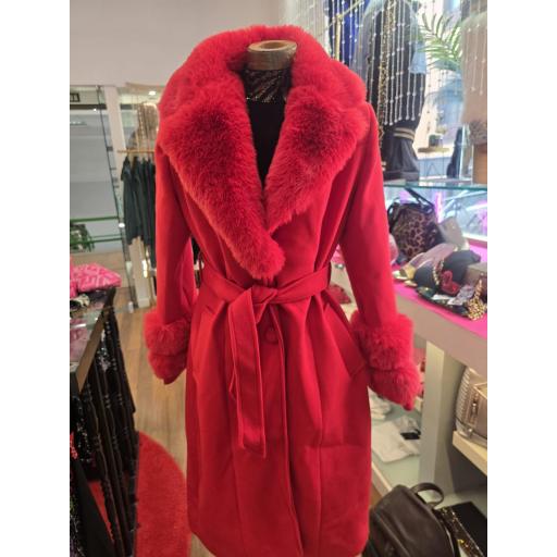 ABRIGO ROJO N UEVA COLECCION [3]