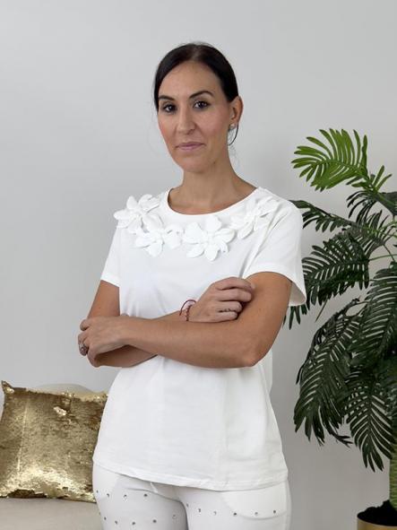 Camiseta Flor Blanca [1]