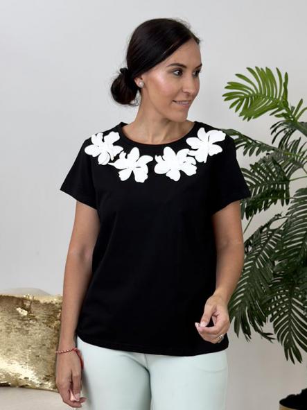 Camiseta Flor Negra [2]