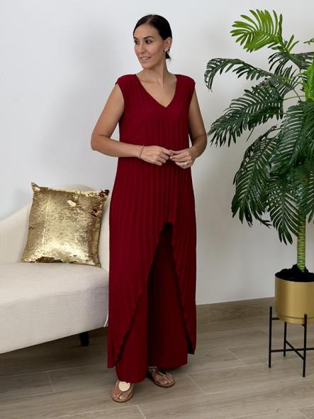 Conjunto Eli Burdeos