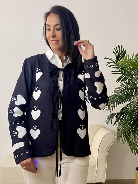 Chaqueta Corazones Negra  [1]