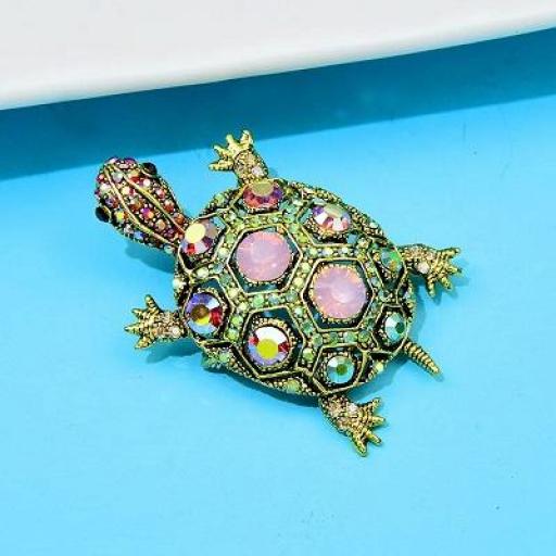 Broche dorado tortuga