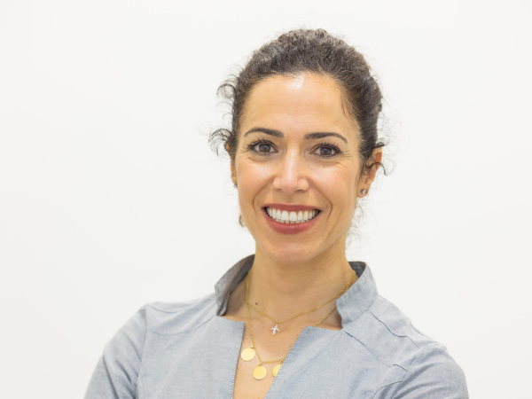 Odontóloga especializada en ortodoncias Elvira Antolín Horno