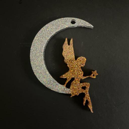 Hada sobre Luna (Plata y Dorado)