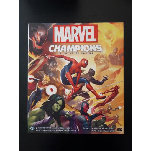 Marvel Champions: El juego de cartas, tapetes neopreno y cartas promo [0]