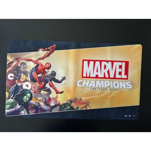 Marvel Champions: El juego de cartas, tapetes neopreno y cartas promo [4]