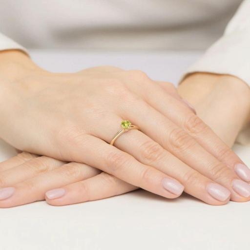 Anillo Olivé Oro Amarillo 14K con Peridoto y Diamantes 0,60 ct [3]