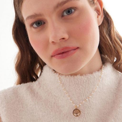 COLLAR ÁRBOL DE LA VIDA SERA CON PERLAS EN PLATA DE LEY BAÑADA EN ORO 18K · VICTORIA CRUZ [1]