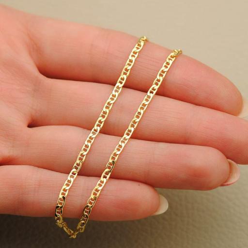 Cadena Ancla Plana Hueca en Oro Amarillo 18K – Elegancia Ligera [3]