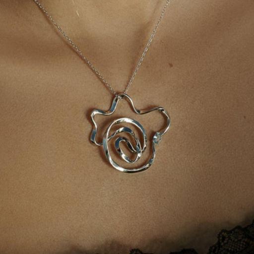 Collar Irregular de Plata con Piedra Azul Aguamarina – Diseño Artístico y Elegante para Mujer [1]