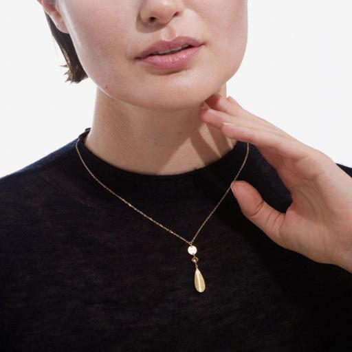 Collar Noise Lágrima Light Topaz en Plata de Ley bañada en Oro 18kt – Victoria Cruz [1]