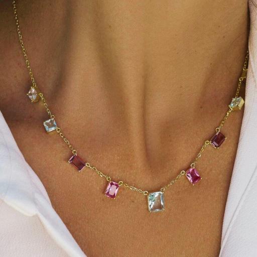 Collar de Plata de Ley con Baño en Oro y Piedras Rosadas y Azul Lineargent [1]