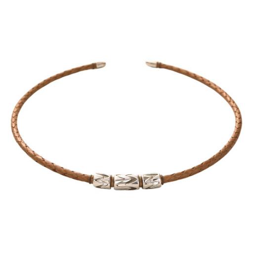 Collar de hombre de piel trenzada natural con cuentas de acero inoxidable