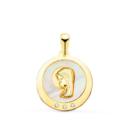 Medalla 18K Oro Amarillo Virgen Niña con Nacar y Circonita 14 mm - Regalo para Comunión