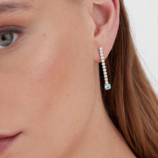 PENDIENTES LARGOS RIVIÈRE DE CRISTALES EN PLATA DE LEY BAÑADA EN RODIO – RYVER · VICTORIA CRUZ [1]