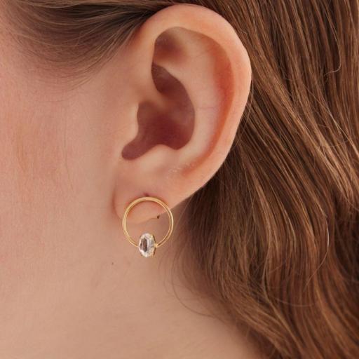 Pendientes Lieve oval & círculo con cristal blanco en Plata 925 baño Oro 18kt – Victoria Cruz [1]
