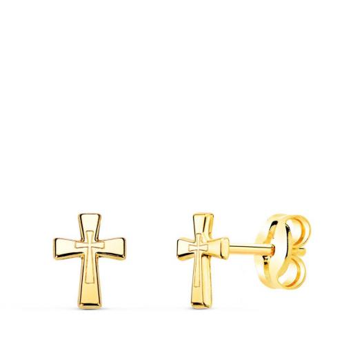 Pendientes Pequeños en Oro Amarillo 18K – Cruz en Brillo con Cierre de Presión