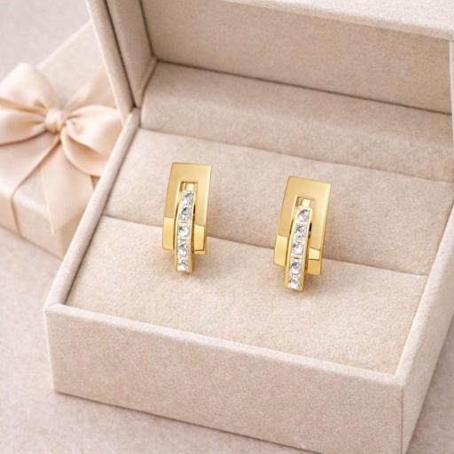 Pendientes de oro 18k con circonitas en forma rectangular  [1]