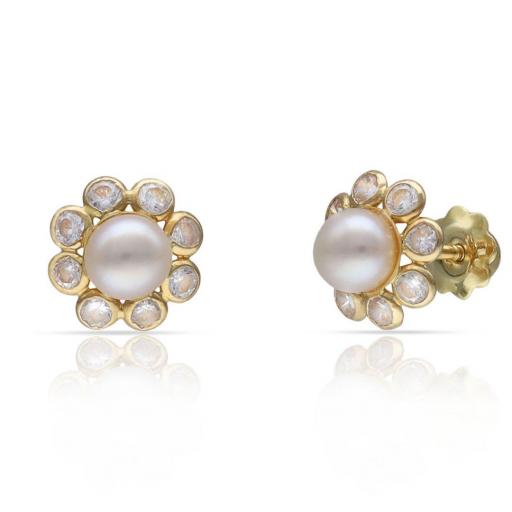 Pendientes de oro 18k en forma de flor con perlas