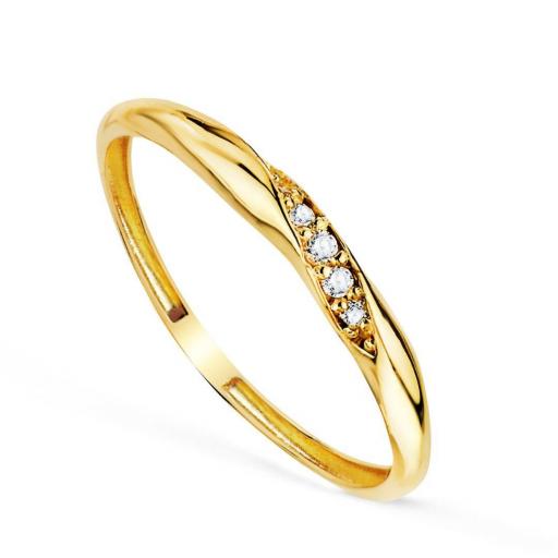 Sortija de Oro Amarillo 18K con Diamantes 0,05ct – Elegancia Fina para Mujer
