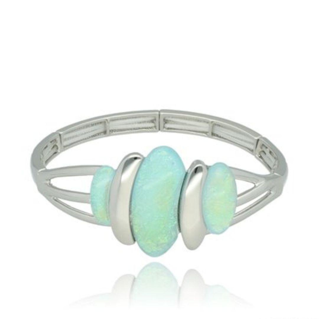 Pulsera elástica con resina tono azulado