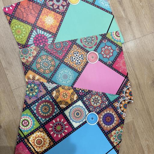 CARPETA CARTÓN A4