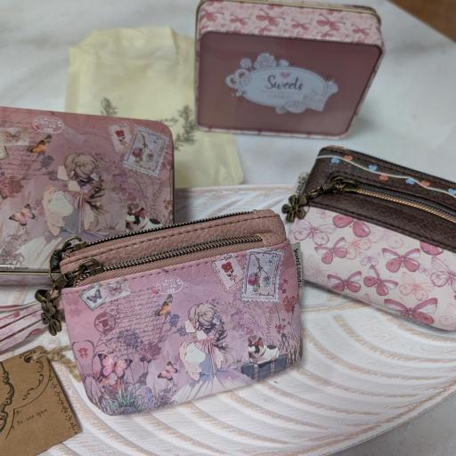 MONEDERO COMPACTO CON FLECOS