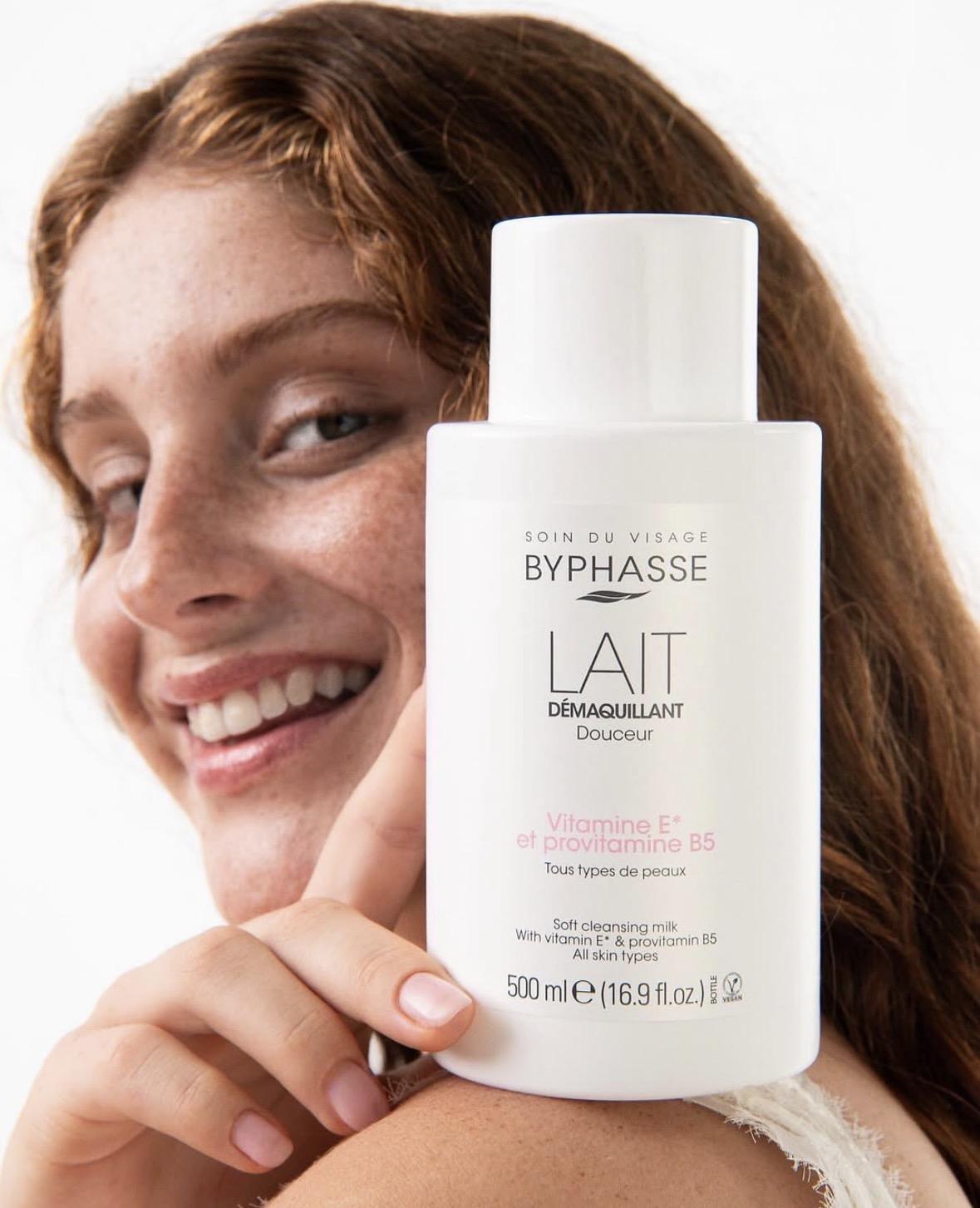 LECHE DESMAQUILLANTE DOUCEUR CARA & OJOS (TODO TIPO DE PIEL)500ML-BYPHASSE