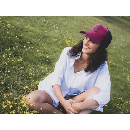 Gorra Suede Garnet Trakavant [3]