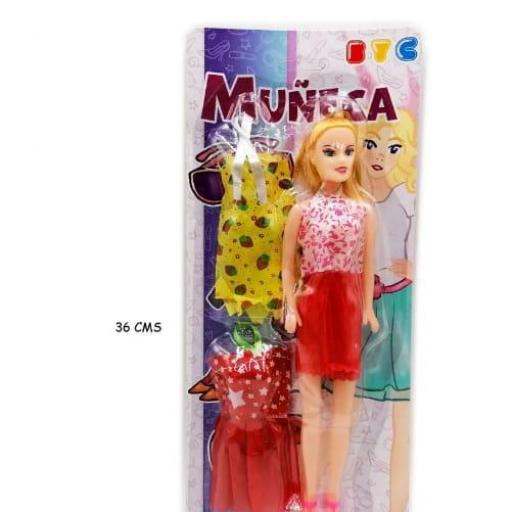 Linky Muñeca Blister con vestidos