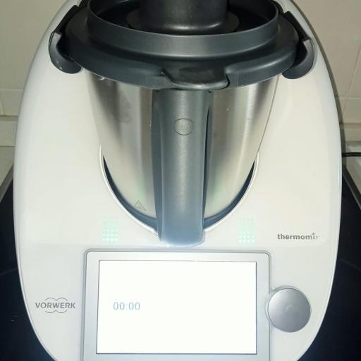 Thermomix "TM6" de segunda mano,sin caja. Con accesorios. [1]