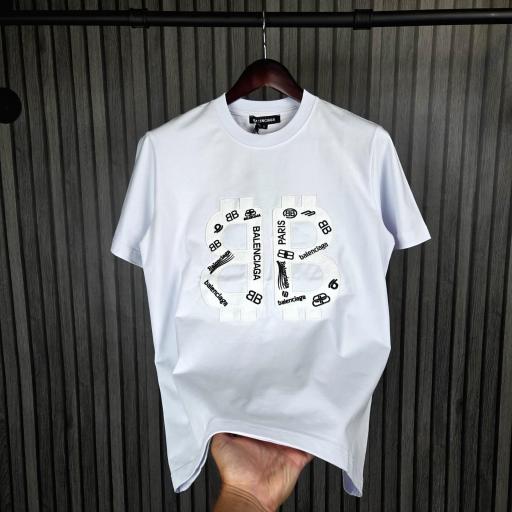 CAMISETA BALENCIAG@