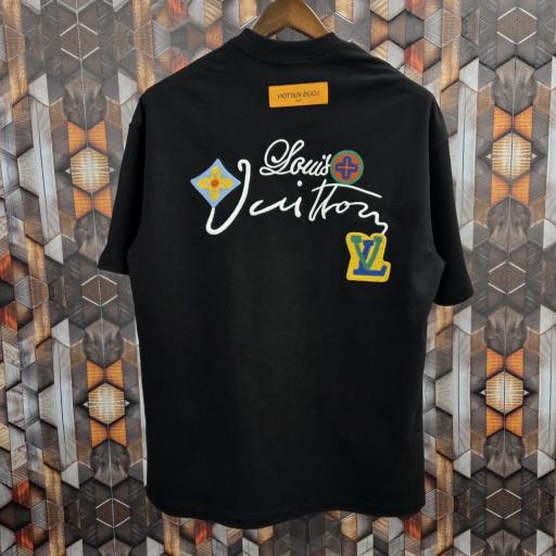 CAMISETA LV (OVERSIZE)