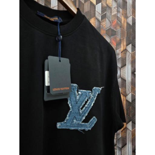 CAMISETA LV [3]