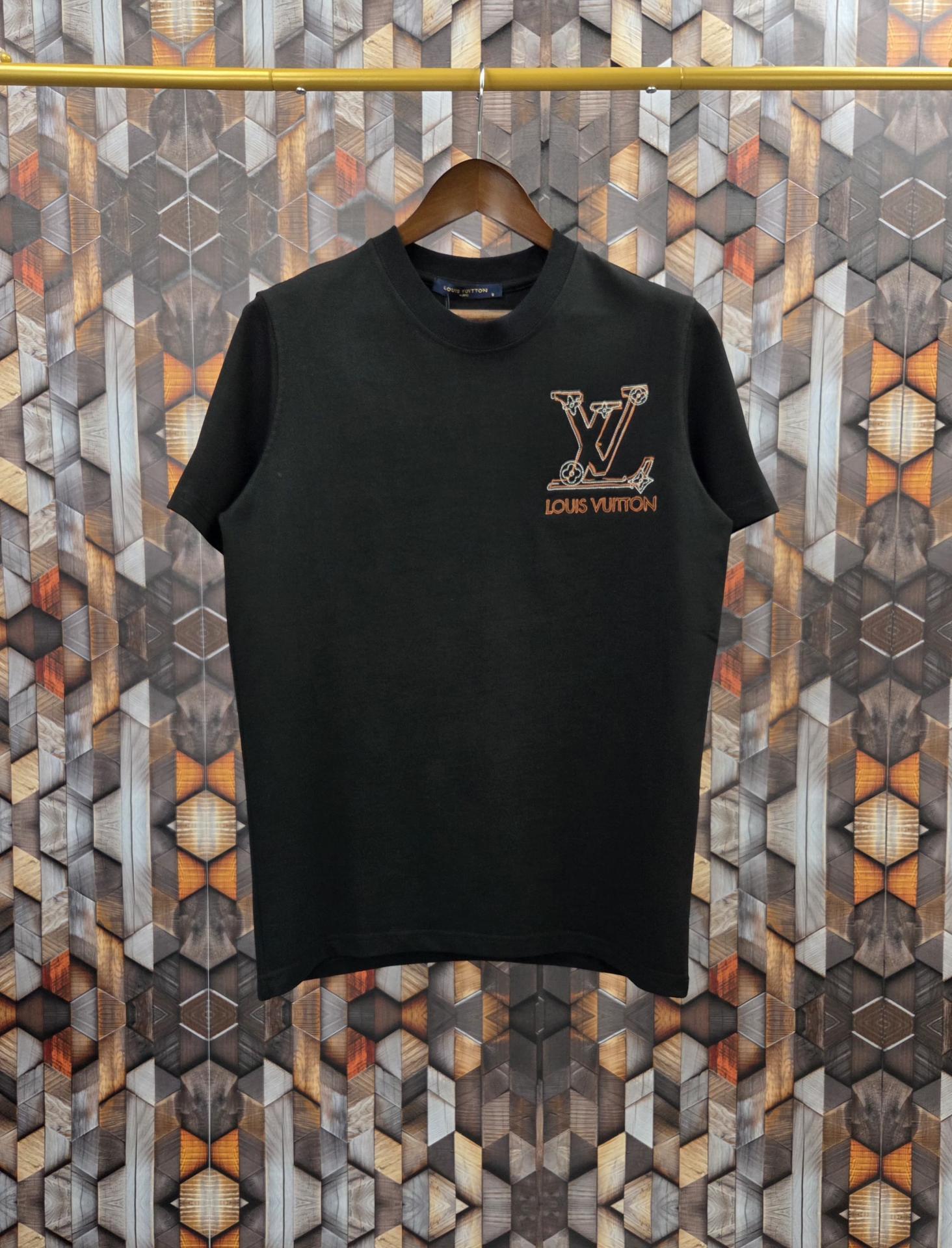 CAMISETA LV