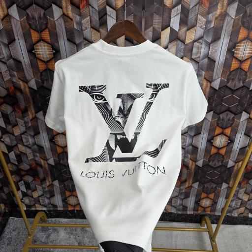 CAMISETA LV (OVERSIZE)