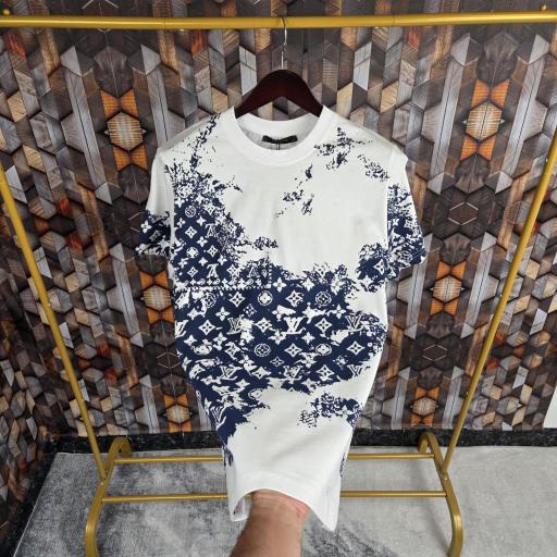 CAMISETA LV