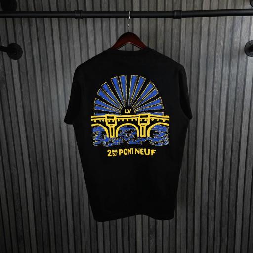 CAMISETA LV (EDITION PONT NEUF)