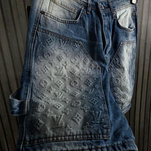 VAQUERO LV  (LVZ) [2]