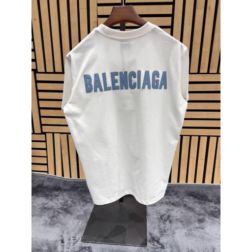 CAMISETA BALENCIAG@