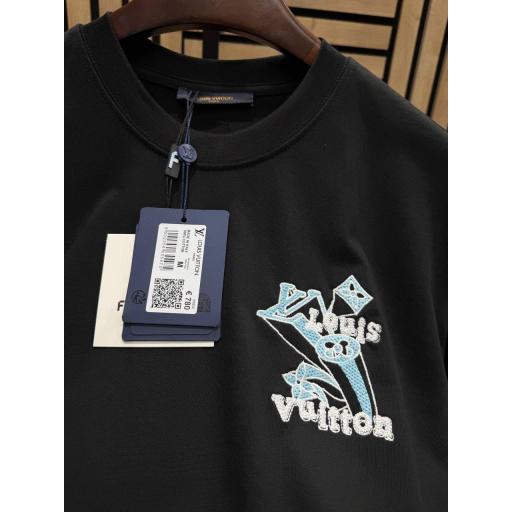 CAMISETA LV [3]