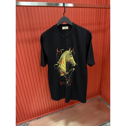 CAMISETA HERMES (NEGRA)