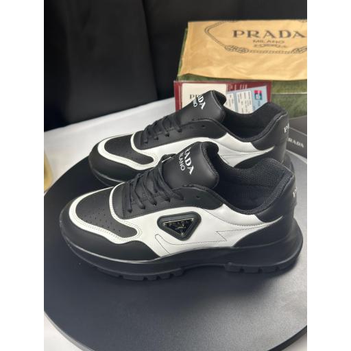 ZAPATILLAS PRAD@ [1]