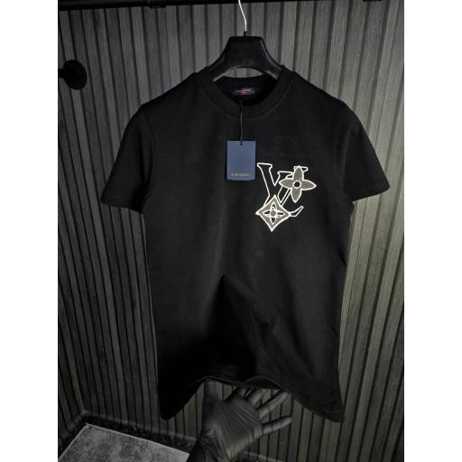 CAMISETA LV  (BORDADA) [3]