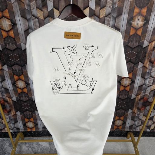 CAMISETA LV (Oversize)