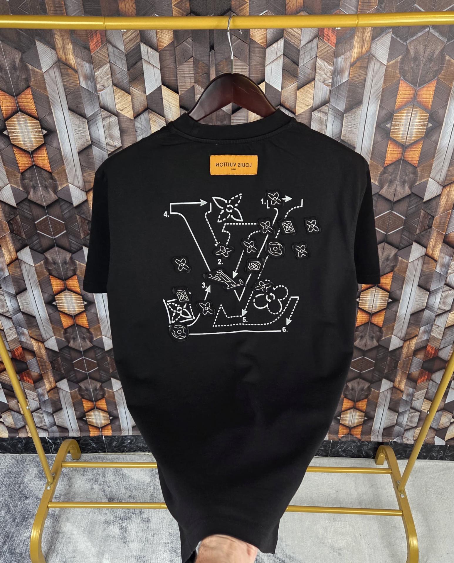 CAMISETA LV (oversize)